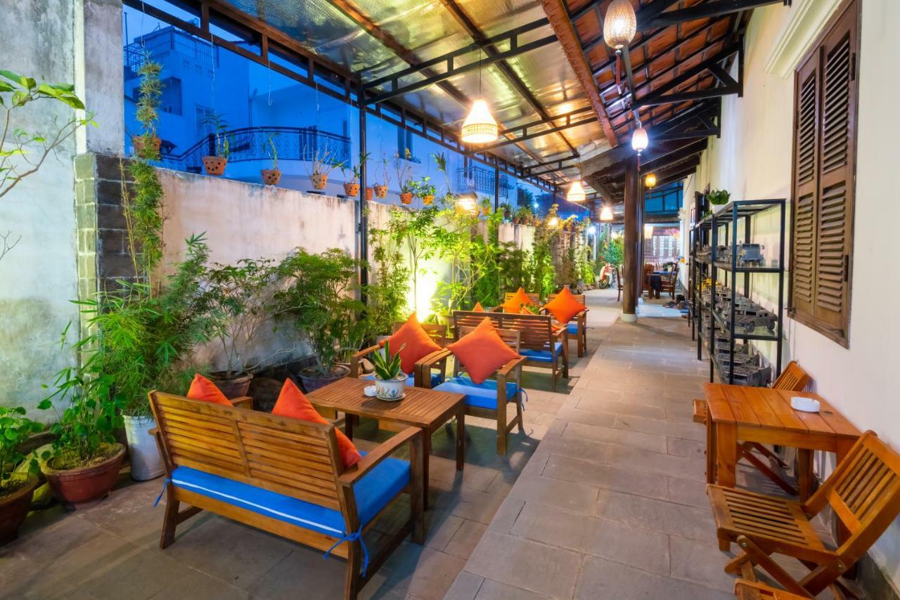 Vivi Homestay & Coffee Hoian Hoi An Exterior photo
